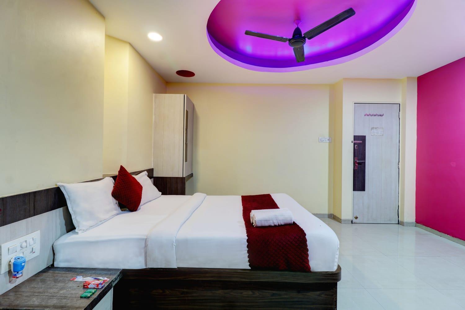 Hotel Icon International Airport มุมไบ ภายนอก รูปภาพ